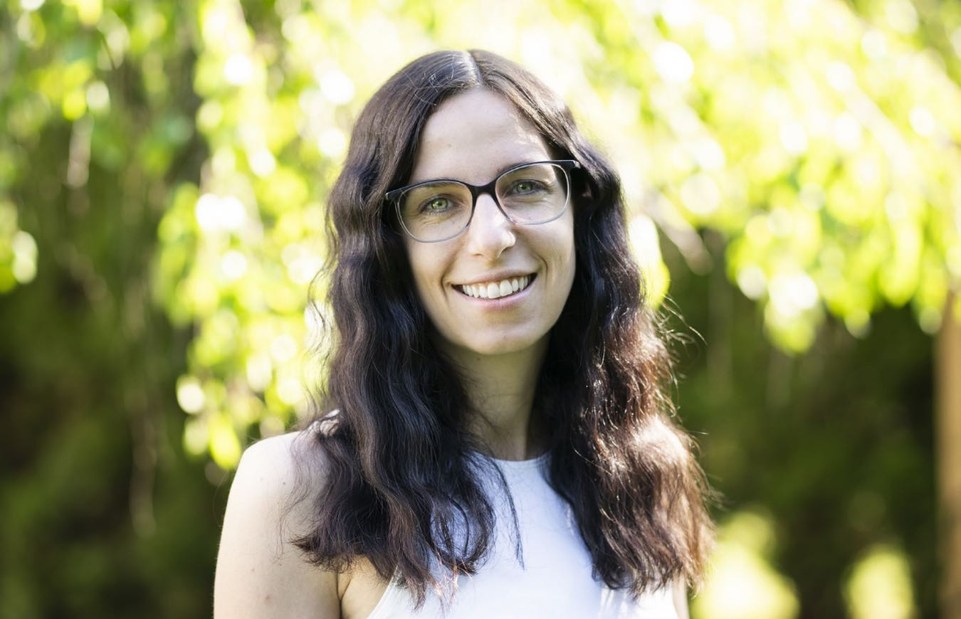 Portraitfoto von Nadine Janisch
